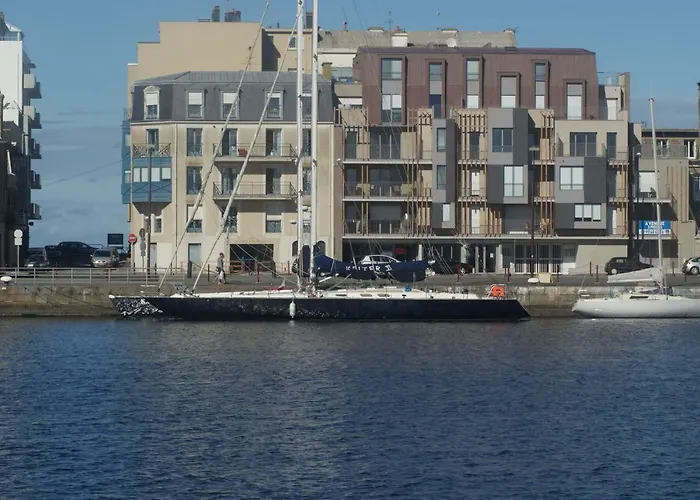Appartement Quai Sud, T1 Bis-37M2, Terrasse, Parking, Plage Et Vieille Ville A Proximite Immediate
